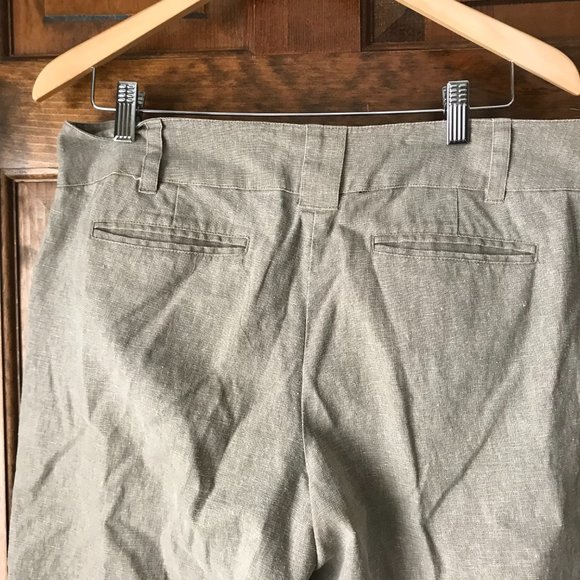 Apostrophe Olive Linen Capris Size 12 Petite - Picture 8 of 12